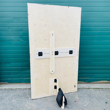 Load image into Gallery viewer, Foldable Boxwood Champagne Wall Rental