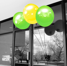 Load image into Gallery viewer, BalloonBobber® 3-Balloon Suction Cup Kit
