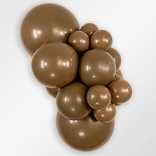 Load image into Gallery viewer, 205717 Fashion Coffee 11&quot; Round (50ct)
