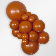 Load image into Gallery viewer, 404448 Fashion Sunset Orange 11&quot; Round (50ct)
