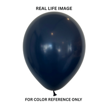 Load image into Gallery viewer, 151847 Fashion Navy 24&quot; Round (1ct)
