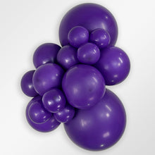 Load image into Gallery viewer, 59030 Fashion Violet 24&quot; Round (1ct)
