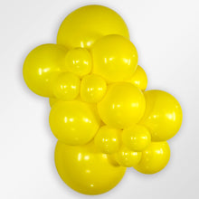 Load image into Gallery viewer, 59005 Fashion Yellow 24&quot; Round (10ct)
