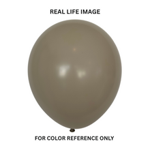 Load image into Gallery viewer, 170763 Fashion White Sand 11&quot; Round (50ct)
