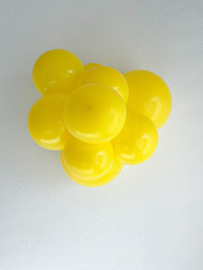 24009 Tuftex Yellow 24" Round (25ct)