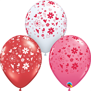 47950 Hearts & Daisies Pink/Red/White 11" Round